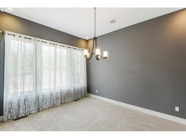 32092 Sw WILLAMETTE Way E, Wilsonville, OR 97070