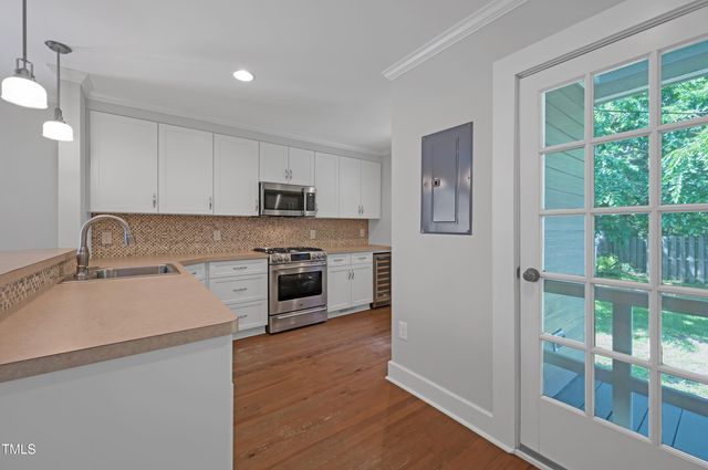 813 Broad Street, Beaufort, NC 28516