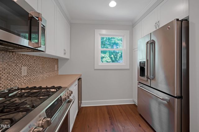 813 Broad Street, Beaufort, NC 28516