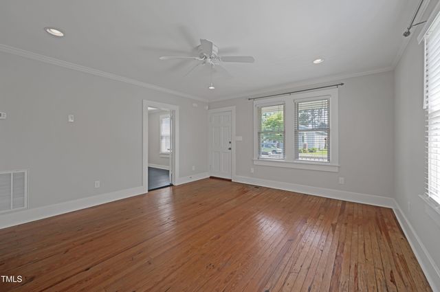 813 Broad Street, Beaufort, NC 28516