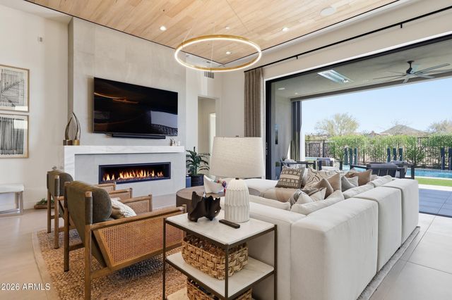 10465 N 128TH Place, Scottsdale, AZ 85259