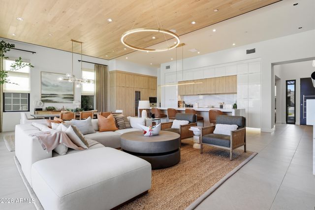 10465 N 128TH Place, Scottsdale, AZ 85259