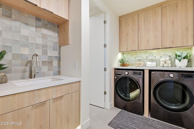 10465 N 128TH Place, Scottsdale, AZ 85259