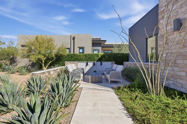 10465 N 128TH Place, Scottsdale, AZ 85259