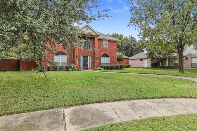 2810 Glenwick Court, Richardson, TX 75082