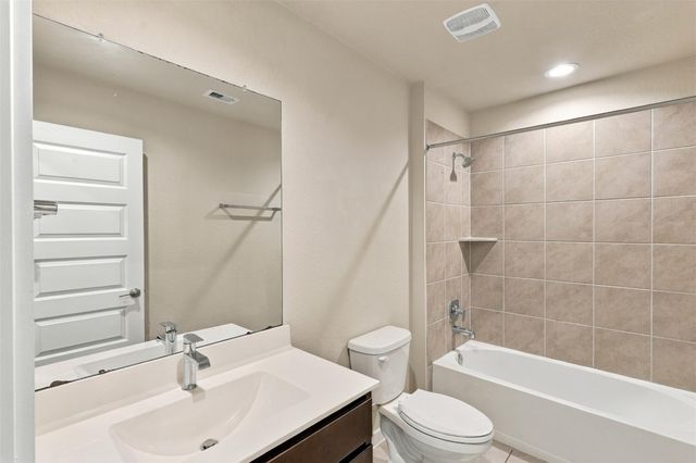 7510 Keystone Blossom Trail, Richmond, TX 77407