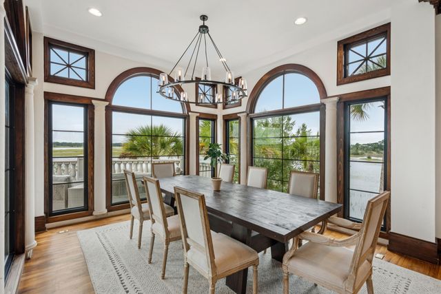 24 Seagrass Lane, Isle Of Palms, SC 29451