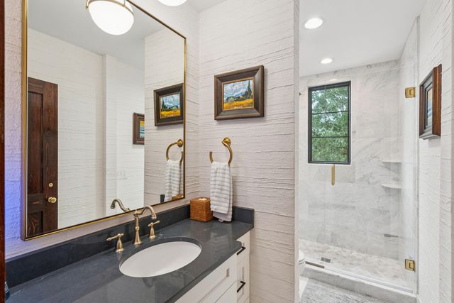 24 Seagrass Lane, Isle Of Palms, SC 29451