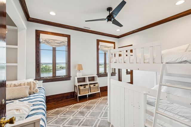 24 Seagrass Lane, Isle Of Palms, SC 29451