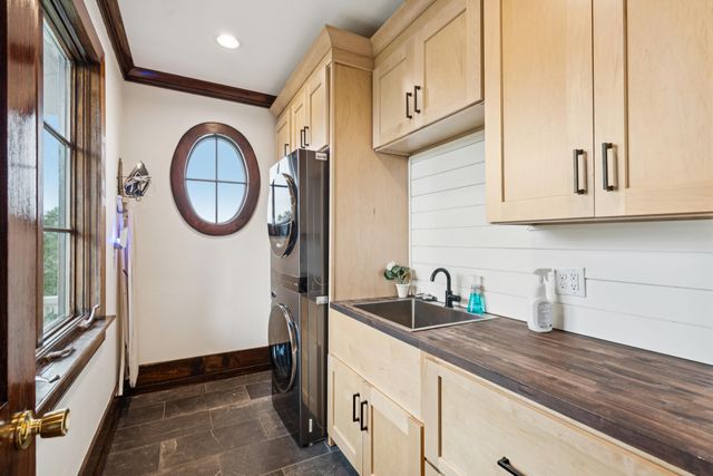 24 Seagrass Lane, Isle Of Palms, SC 29451