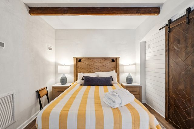 24 Seagrass Lane, Isle Of Palms, SC 29451