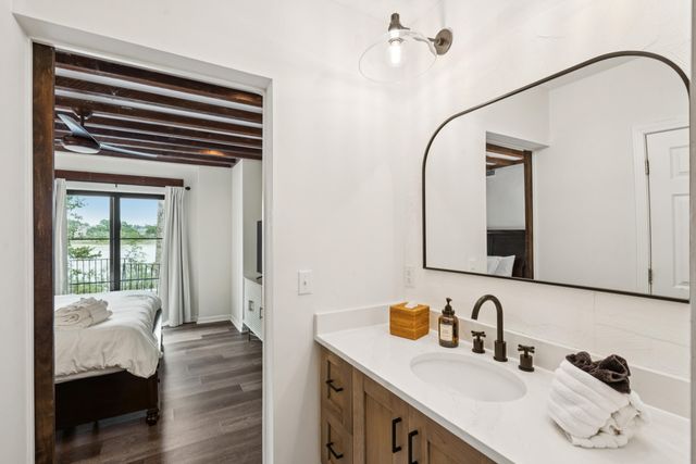 24 Seagrass Lane, Isle Of Palms, SC 29451