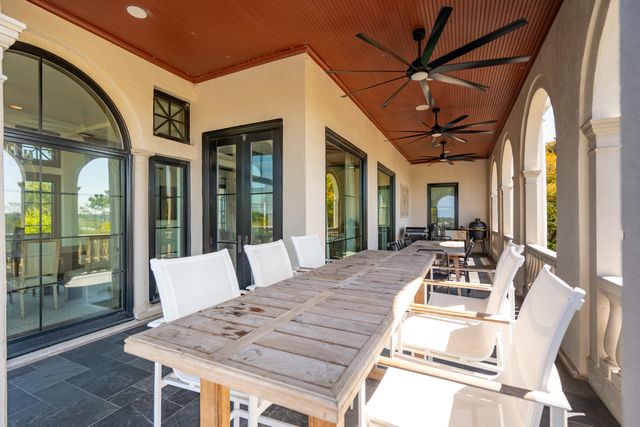 24 Seagrass Lane, Isle Of Palms, SC 29451