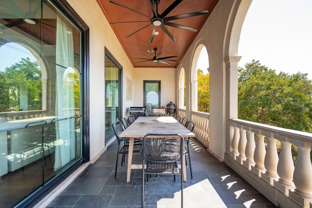 24 Seagrass Lane, Isle Of Palms, SC 29451