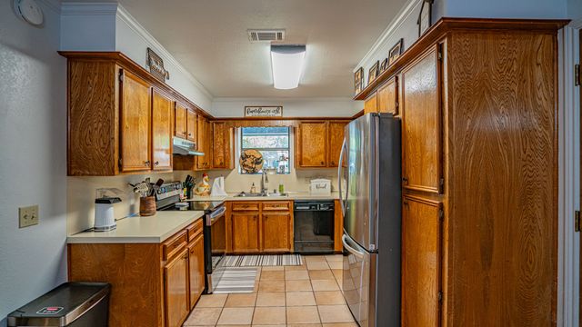 113 Wheeler Street, Glen Rose, TX 76043