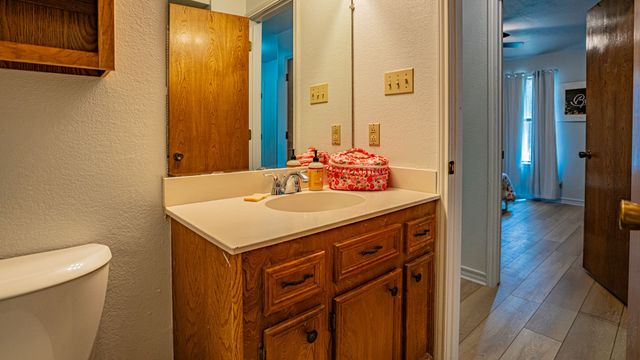 113 Wheeler Street, Glen Rose, TX 76043