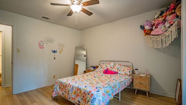 113 Wheeler Street, Glen Rose, TX 76043