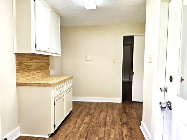 315 High Street, Tomball, TX 77375