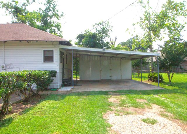 315 High Street, Tomball, TX 77375