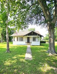 315 High Street, Tomball, TX 77375