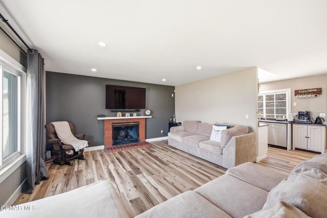 6395 Keystone Street, Simi Valley, CA 93063