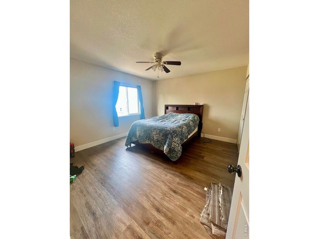 3469 Warren Farm Dr, Fort Collins, CO 80526