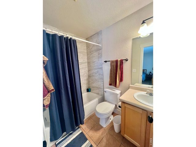 3469 Warren Farm Dr, Fort Collins, CO 80526