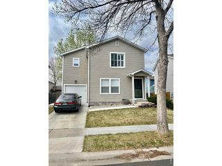 3469 Warren Farm Dr, Fort Collins, CO 80526