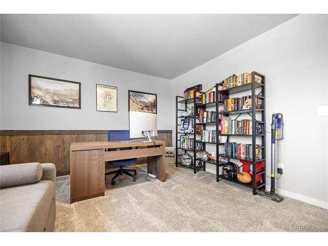 2102 Bouquet Dr, Windsor, CO 80550