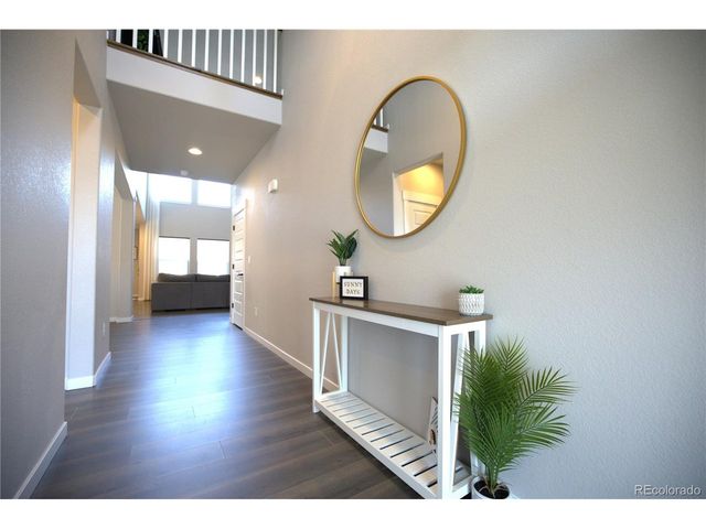 2102 Bouquet Dr, Windsor, CO 80550