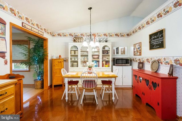 51 MASON DIXON DR, Littlestown, PA 17340