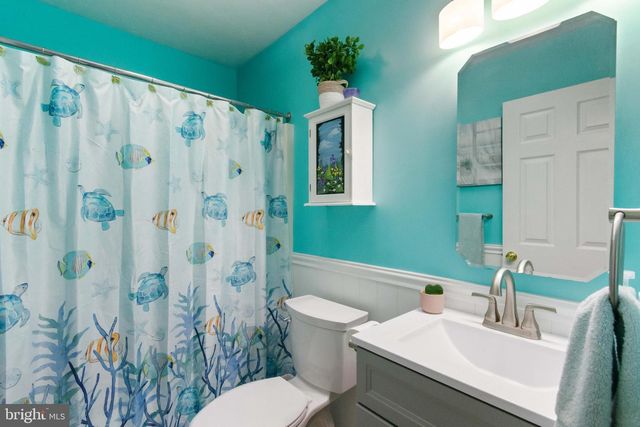 51 MASON DIXON DR, Littlestown, PA 17340