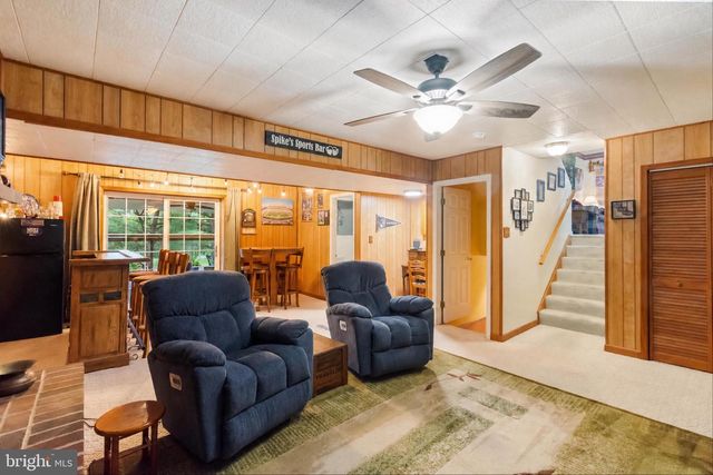 51 MASON DIXON DR, Littlestown, PA 17340