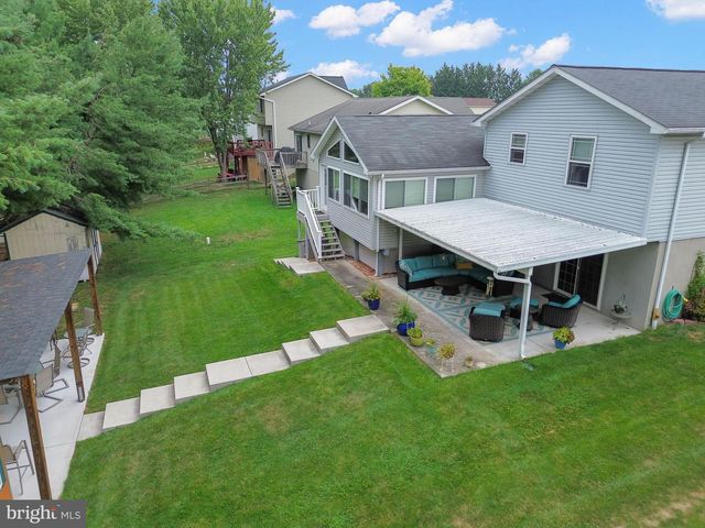 51 MASON DIXON DR, Littlestown, PA 17340