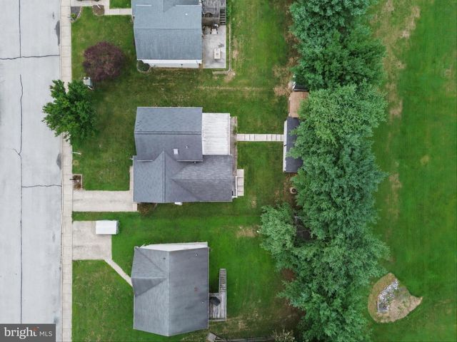 51 MASON DIXON DR, Littlestown, PA 17340