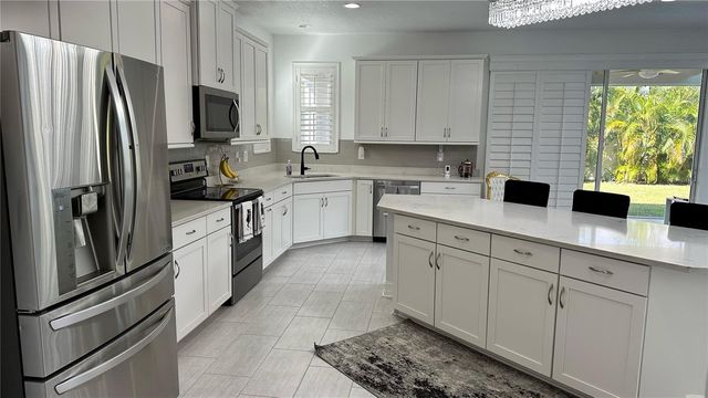 7592 AGUILA DRIVE, Sarasota, FL 34240