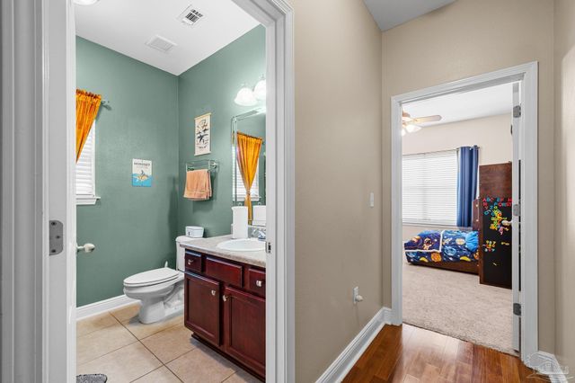 3504 Topaz Cir, Navarre, FL 32566