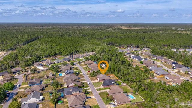 3504 Topaz Cir, Navarre, FL 32566