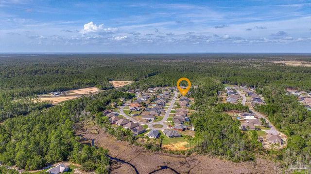 3504 Topaz Cir, Navarre, FL 32566