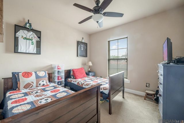 20211 Long Lake Dr, Hammond, LA 70403