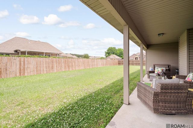 20211 Long Lake Dr, Hammond, LA 70403
