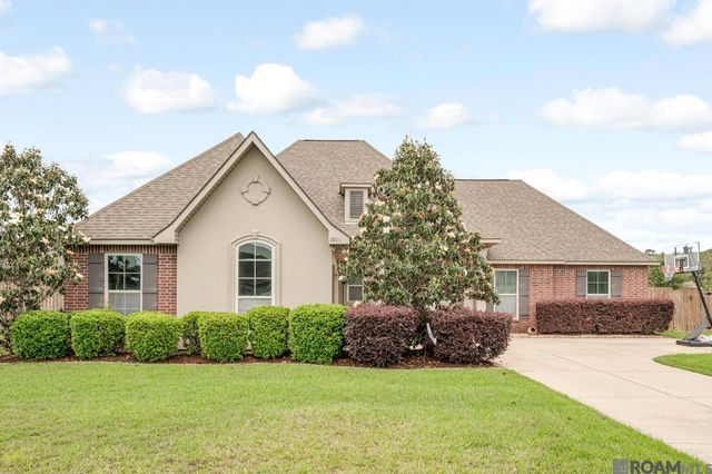 20211 Long Lake Dr, Hammond, LA 70403