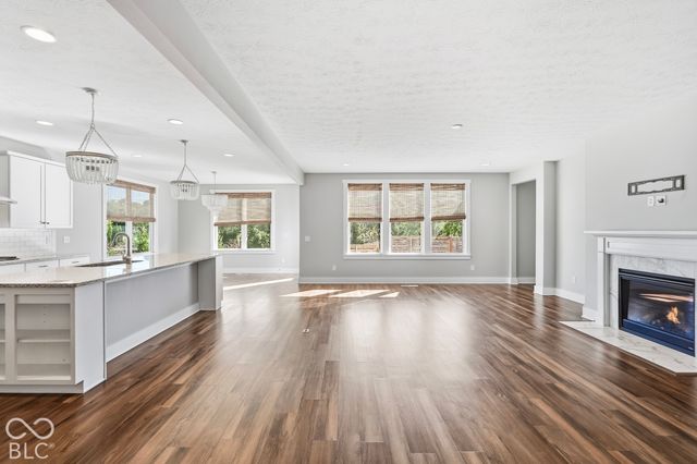 9694 Summer Hollow Drive, Fishers, IN 46037