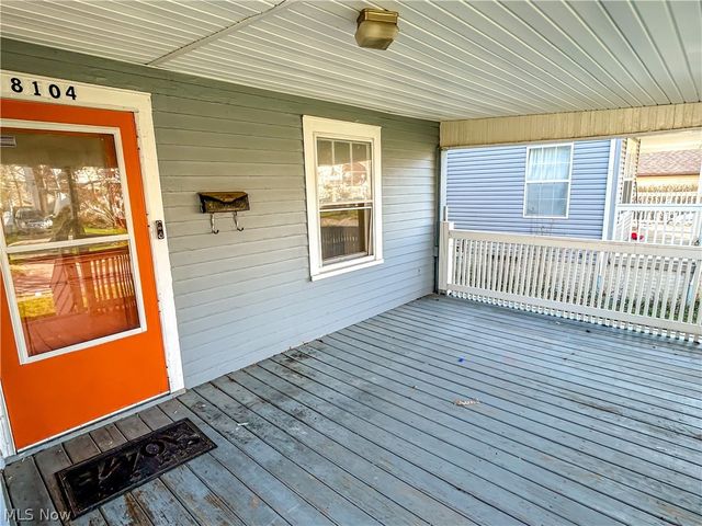 18104 Landseer Road, Cleveland, OH 44119