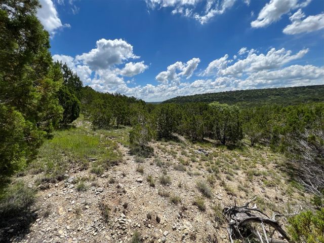 2600 Whitewater DR, Bertram, TX 78605