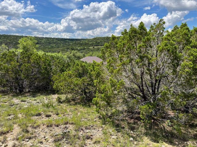 2600 Whitewater DR, Bertram, TX 78605
