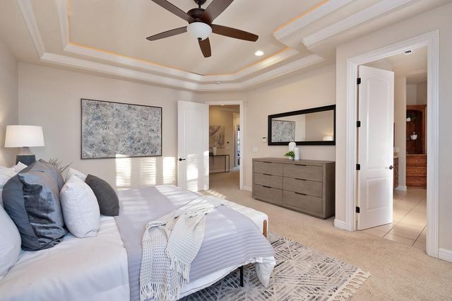 661 Westchester Dr, Folsom, CA 95630