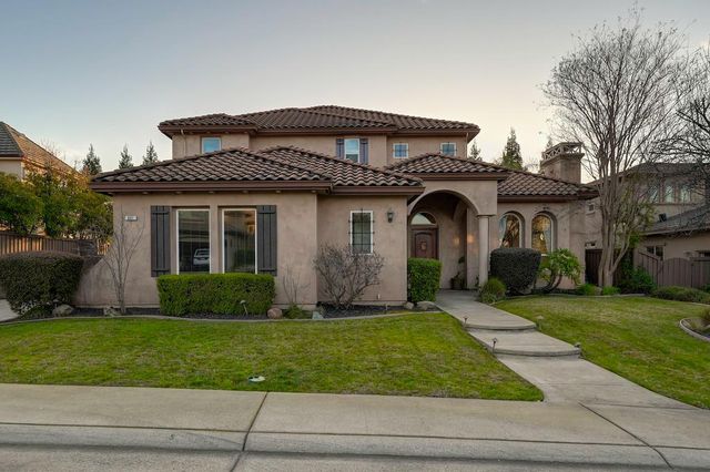 661 Westchester Dr, Folsom, CA 95630