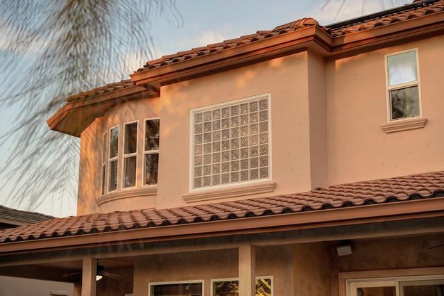 661 Westchester Dr, Folsom, CA 95630