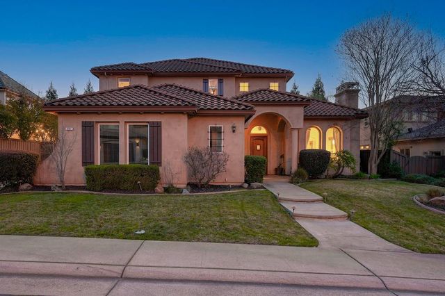 661 Westchester Dr, Folsom, CA 95630